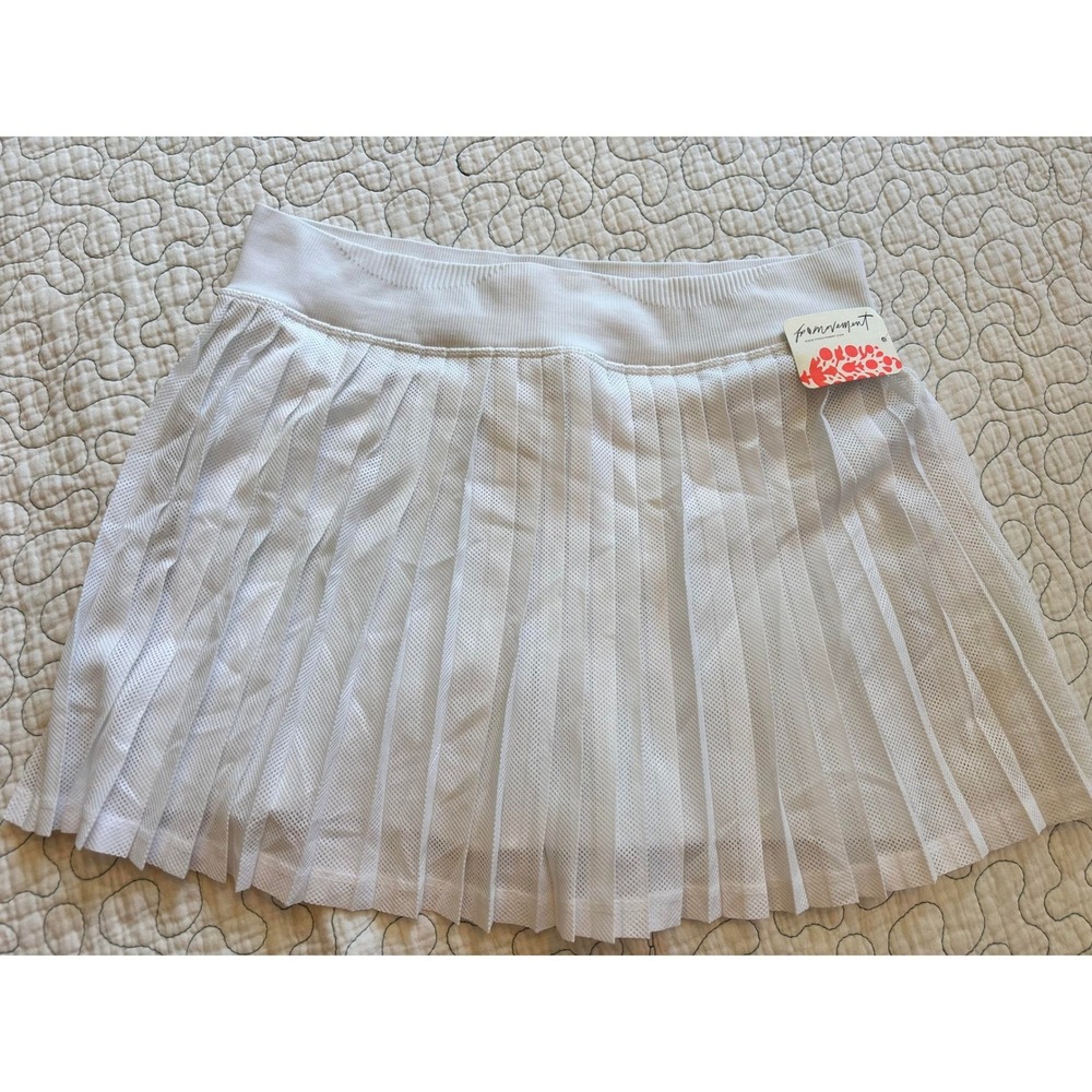 Free People Movement White Pleated Mini Skort Size Medium/Large